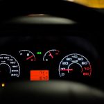 car-dashboard-2667434_1280